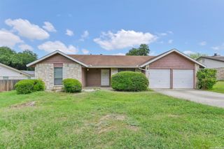 5730 SKY COUNTRY ST, San Antonio, TX 78247