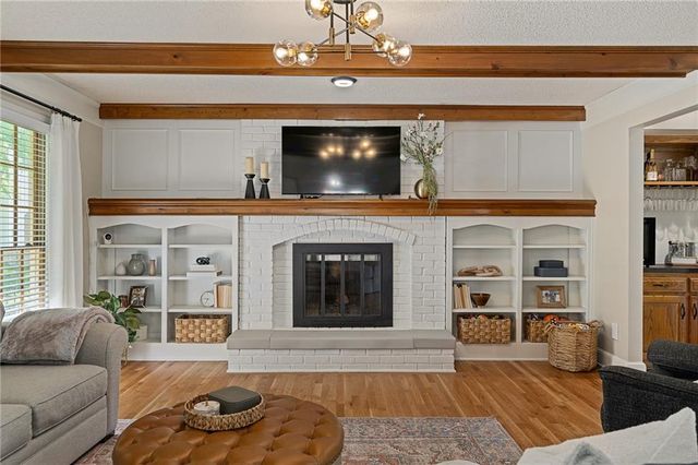 9613 W 123rd Street, Overland Park, KS 66213