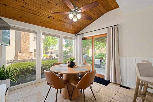 9613 W 123rd Street, Overland Park, KS 66213