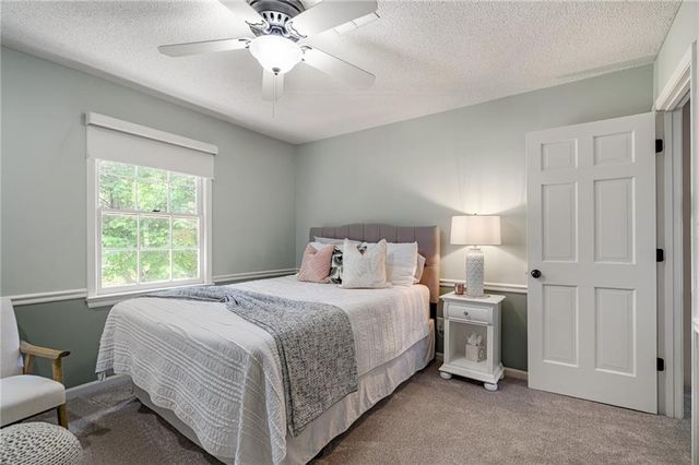 9613 W 123rd Street, Overland Park, KS 66213