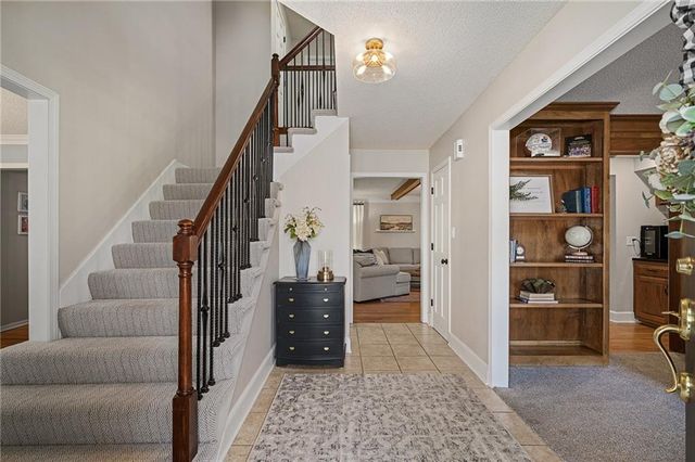 9613 W 123rd Street, Overland Park, KS 66213