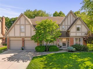 9613 W 123rd Street, Overland Park, KS 66213