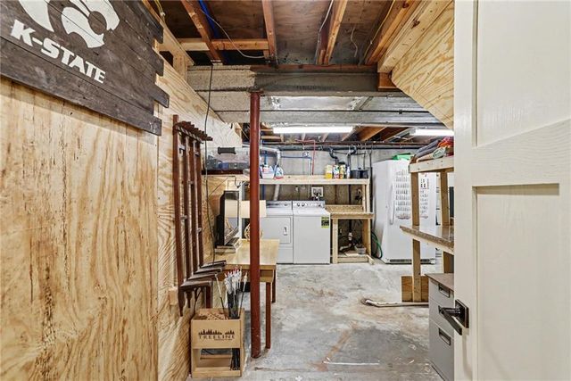 13744 Archer Road, Bonner Springs, KS 66012