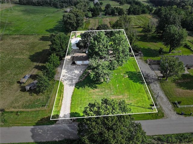 13744 Archer Road, Bonner Springs, KS 66012