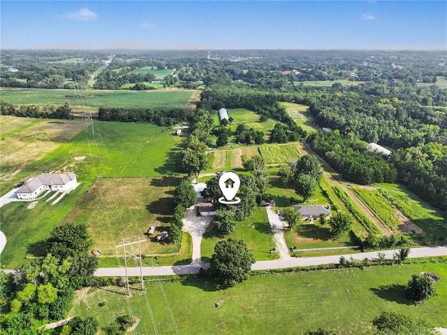 13744 Archer Road, Bonner Springs, KS 66012