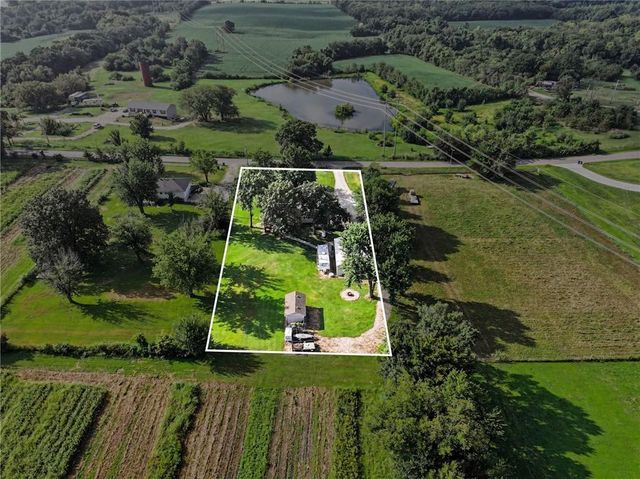 13744 Archer Road, Bonner Springs, KS 66012