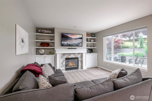 2701 91st Avenue E, Edgewood, WA 98371