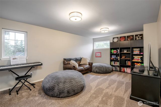 2701 91st Avenue E, Edgewood, WA 98371