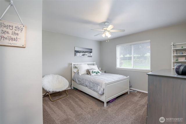 2701 91st Avenue E, Edgewood, WA 98371