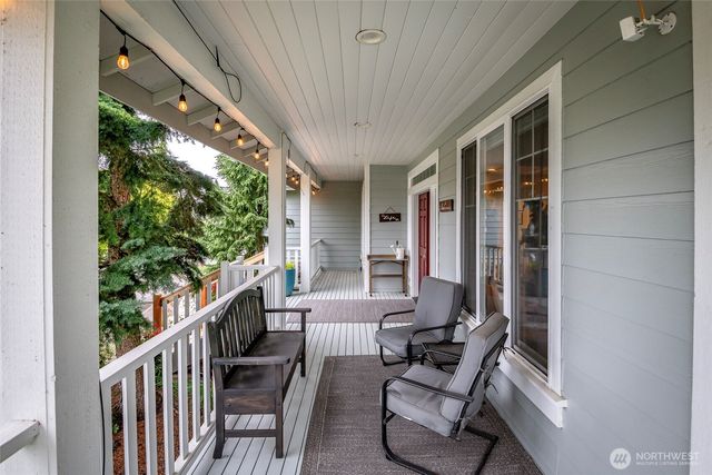 2701 91st Avenue E, Edgewood, WA 98371