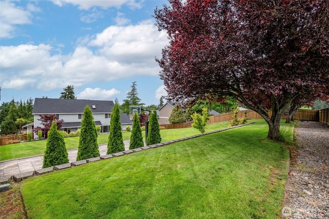 2701 91st Avenue E, Edgewood, WA 98371