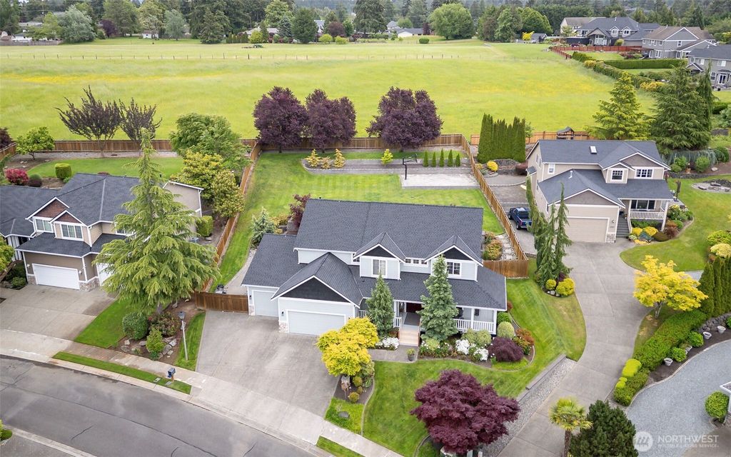 2701 91st Avenue E, Edgewood, WA 98371
