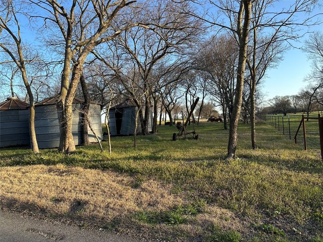 000 McConnell Road, Gunter, TX 75058