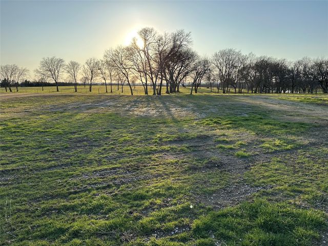 000 McConnell Road, Gunter, TX 75058