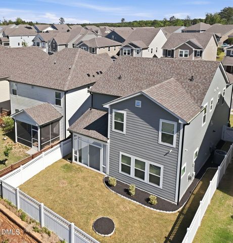 628 Sage Oak, Holly Springs, NC 27540