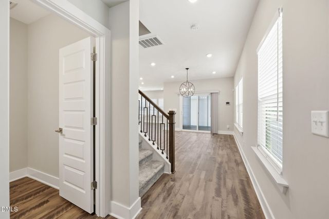 628 Sage Oak, Holly Springs, NC 27540