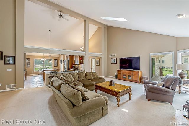 28625 Coyote Court, New Hudson, MI 48165