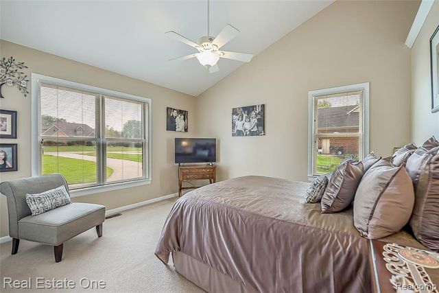 28625 Coyote Court, New Hudson, MI 48165