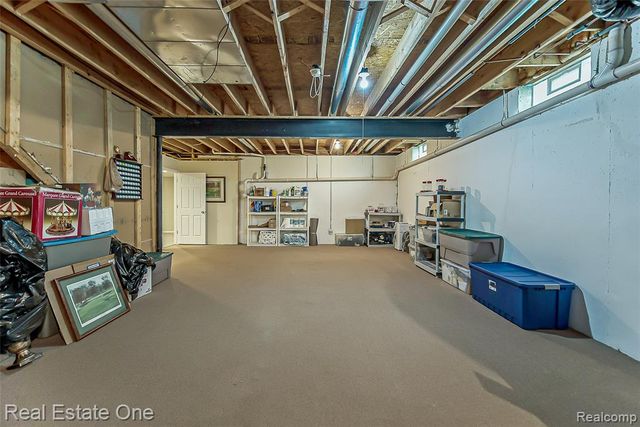 28625 Coyote Court, New Hudson, MI 48165
