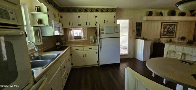 301 Graham Street, Clinton, NC 28328