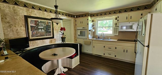 301 Graham Street, Clinton, NC 28328
