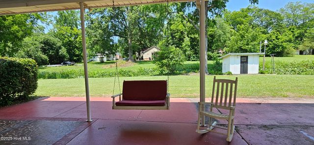 301 Graham Street, Clinton, NC 28328