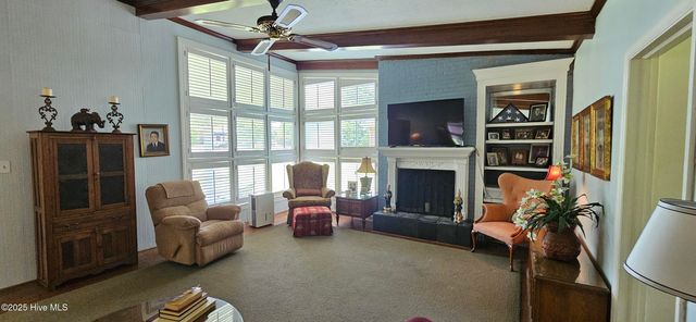 301 Graham Street, Clinton, NC 28328