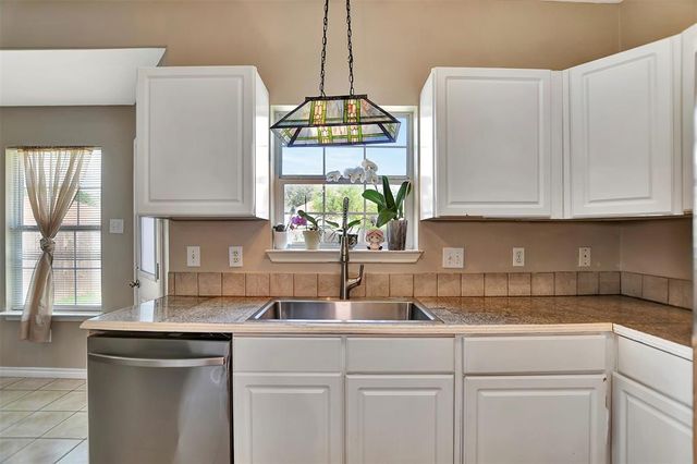 34606 Lake Side Drive, Brookshire, TX 77423