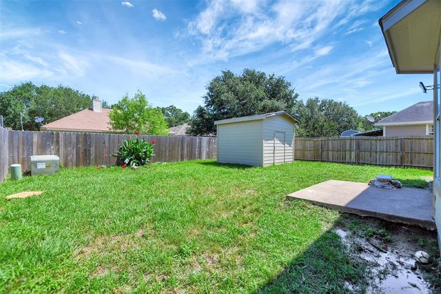 34606 Lake Side Drive, Brookshire, TX 77423