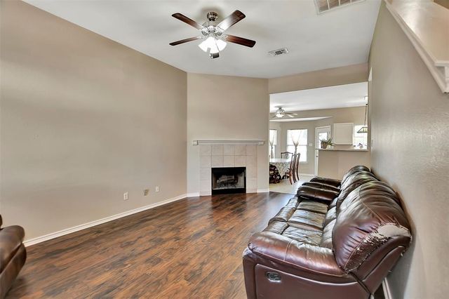 34606 Lake Side Drive, Brookshire, TX 77423