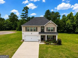 200 Woodlands Drive, Jackson, GA 30233