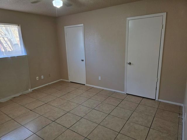 805 Sirocco DR, Austin, TX 78745