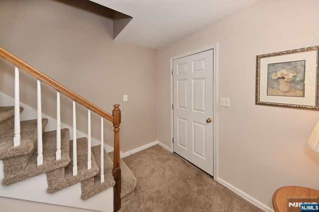 14-01 Floral Avenue, Fair Lawn, NJ 07410