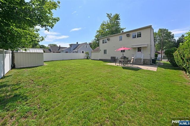 14-01 Floral Avenue, Fair Lawn, NJ 07410