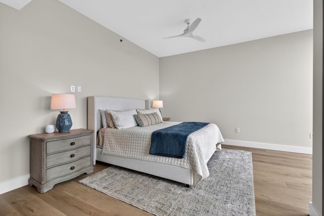 900 20th Ave S Apt 1410, Nashville, TN 37212