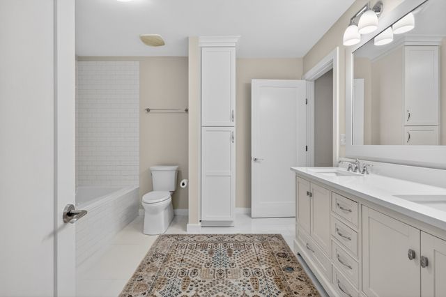900 20th Ave S Apt 1410, Nashville, TN 37212