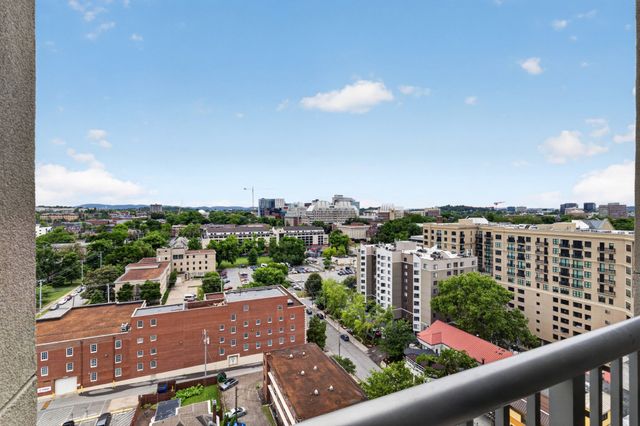 900 20th Ave S Apt 1410, Nashville, TN 37212
