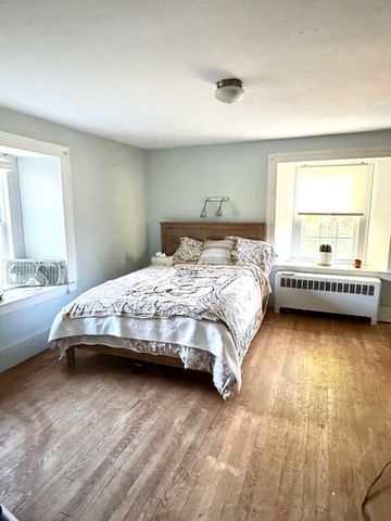 68 Smith Street, Rouses Point, NY 12979