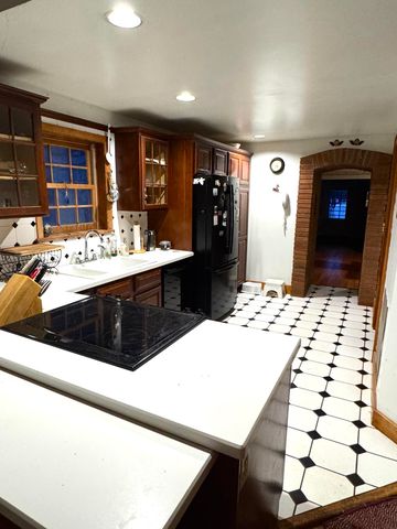 68 Smith Street, Rouses Point, NY 12979