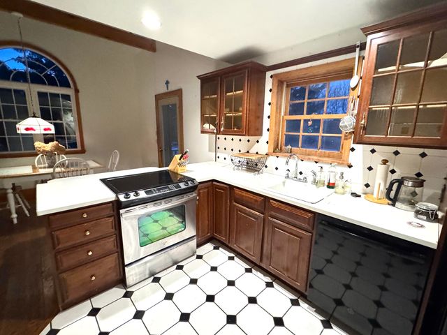 68 Smith Street, Rouses Point, NY 12979