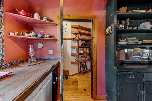11005 Berggren Ln, Nevada City, CA 95959