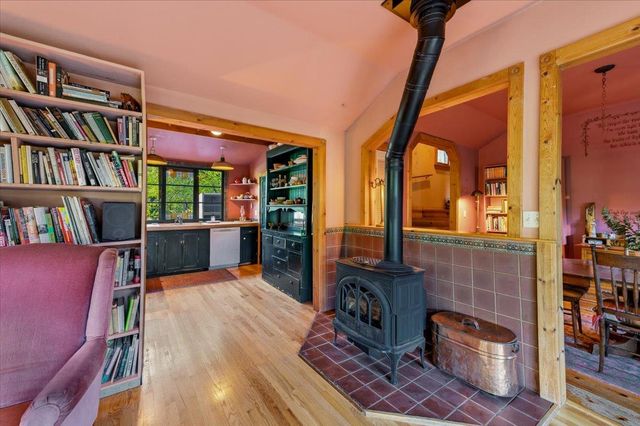 11005 Berggren Ln, Nevada City, CA 95959