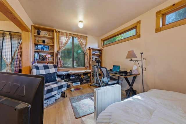 11005 Berggren Ln, Nevada City, CA 95959