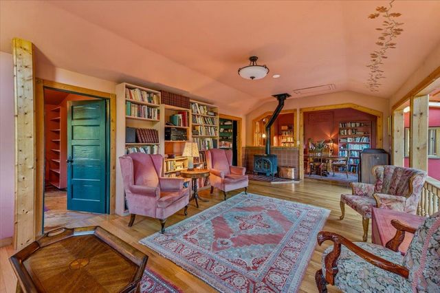 11005 Berggren Ln, Nevada City, CA 95959