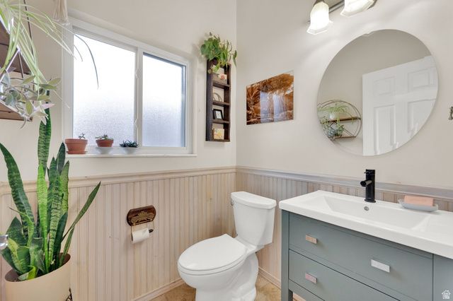 2098 E 10140 S, Sandy, UT 84092