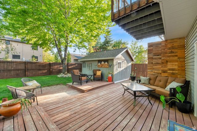 2098 E 10140 S, Sandy, UT 84092
