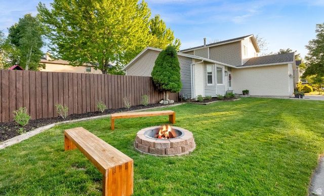 2098 E 10140 S, Sandy, UT 84092