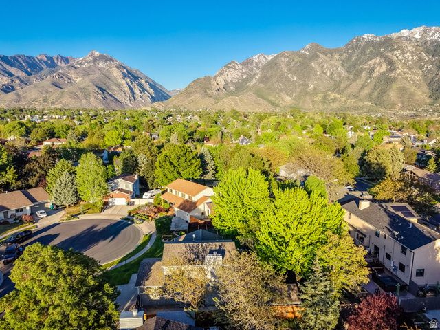 2098 E 10140 S, Sandy, UT 84092