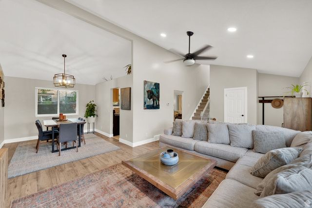 2098 E 10140 S, Sandy, UT 84092