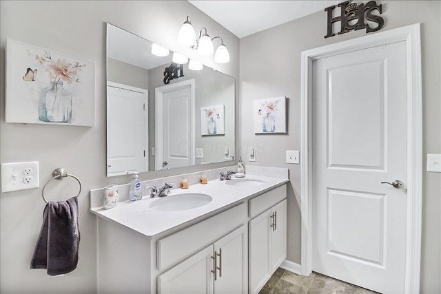 4196 Holstein Drive, Columbus, OH 43207